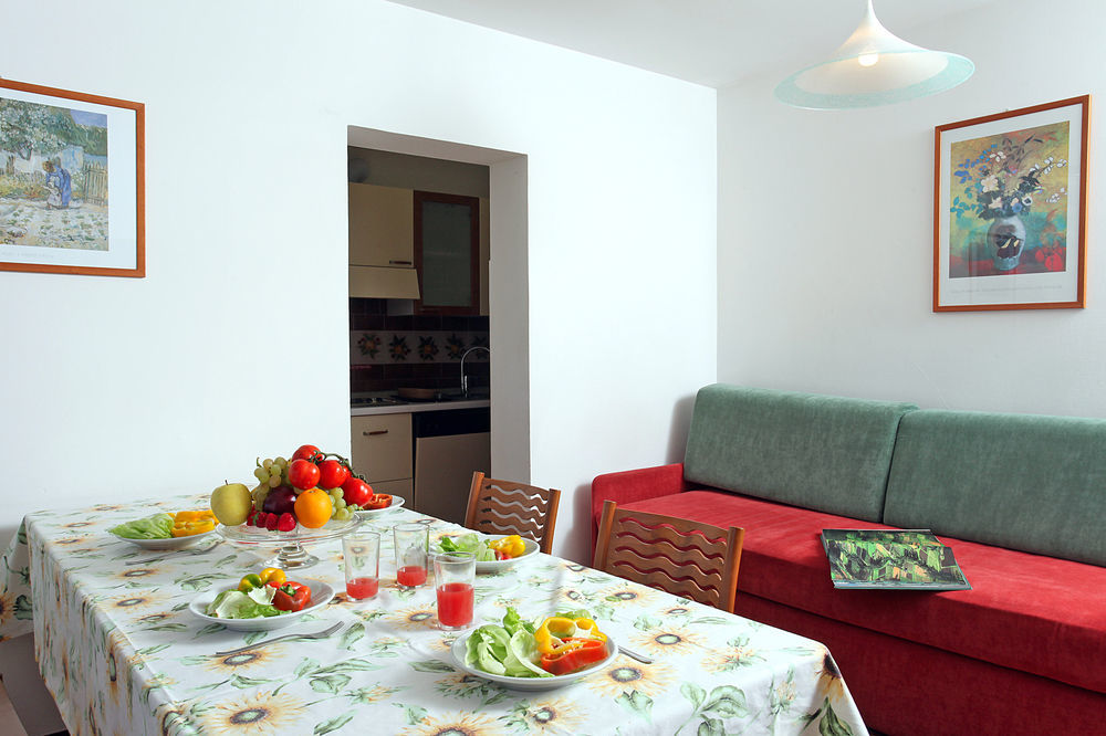 Appartamenti Bellavista Bardolino Exteriör bild